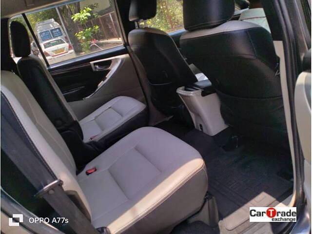 Used Toyota Innova Crysta [2016-2020] 2.4 G 8 STR [2016-2017] in Mumbai