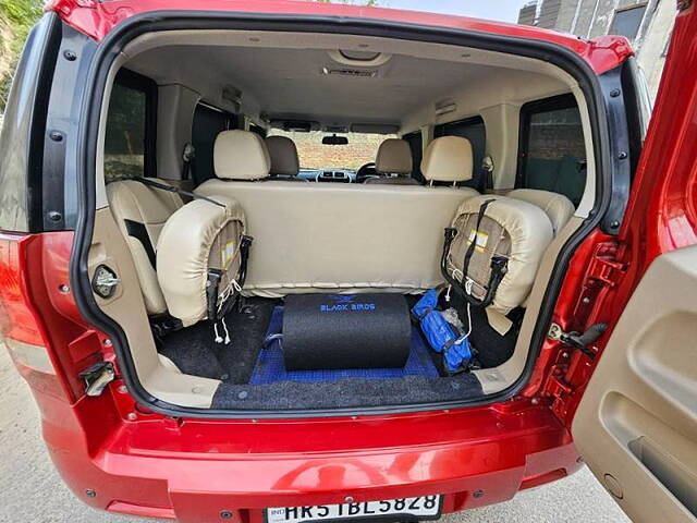 Used Mahindra TUV300 [2015-2019] T8 AMT in Gurgaon