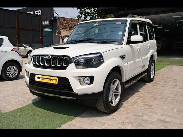 Used Mahindra Scorpio 2021 S7 120 2WD 7 STR in Gurgaon