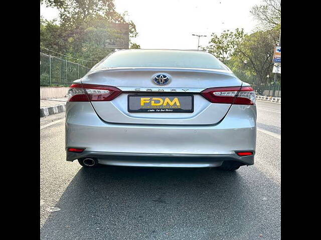 Used Toyota Camry Hybrid in Delhi