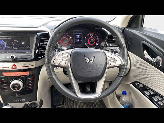 Used Mahindra XUV300 [2019-2024] W8 (O) 1.2 Petrol AMT in Pune