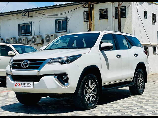 Used Toyota Fortuner [2016-2021] 2.8 4x2 AT [2016-2020] in Surat