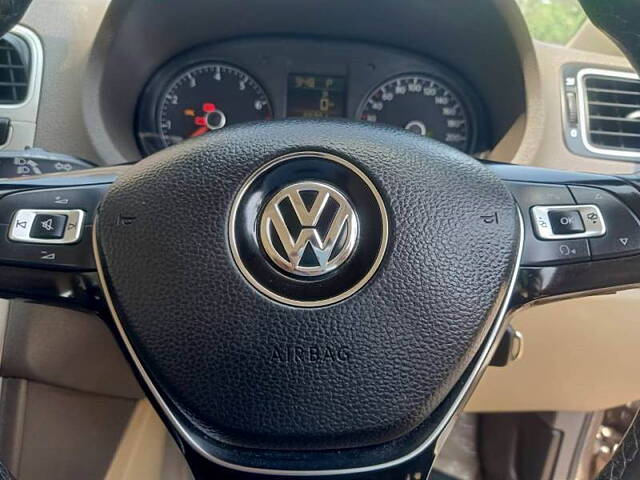 Used Volkswagen Vento [2015-2019] Highline Plus 1.2 (P) AT 16 Alloy in Mumbai