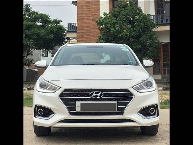 Used Hyundai Verna [2017-2020] SX (O) 1.6 CRDi  AT in Mohali