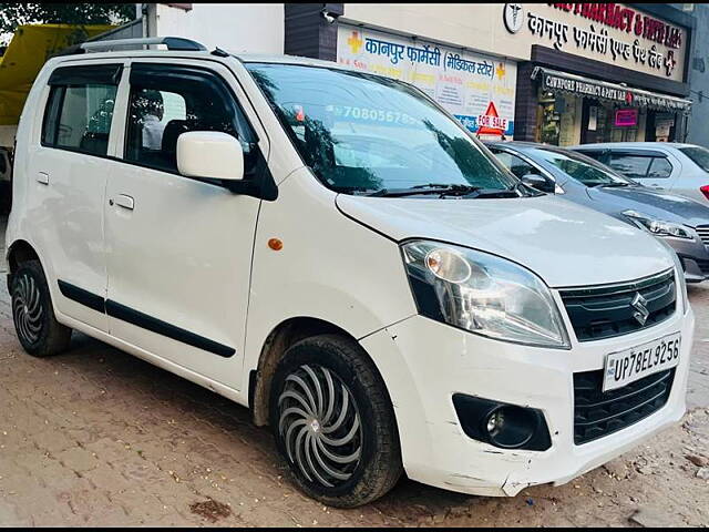 Used Maruti Suzuki Wagon R 1.0 [2014-2019] VXI AMT in Kanpur