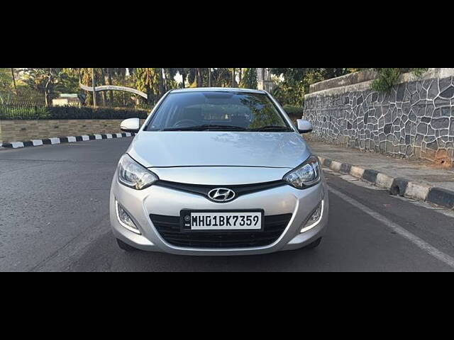 Used 2014 Hyundai i20 in Mumbai