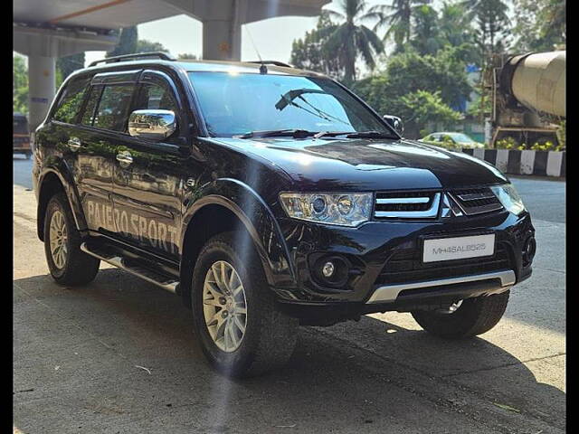 Used Mitsubishi Pajero Sport 2.5 AT in Mumbai