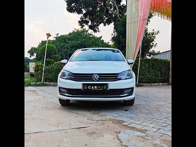 Used Volkswagen Vento Highline 1.2 (P) AT in Delhi