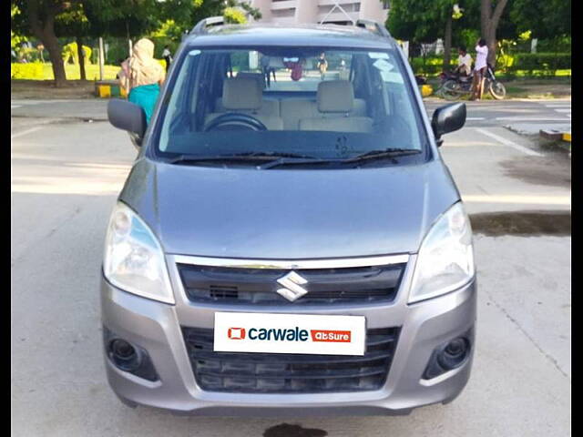 Used 2017 Maruti Suzuki Wagon R in Noida