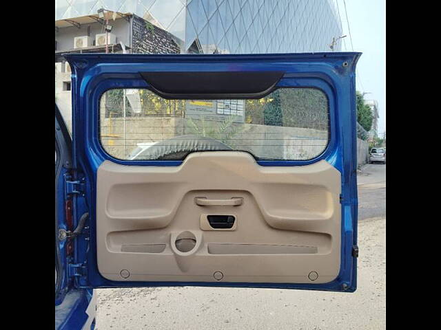 Used Mahindra TUV300 [2015-2019] T8 AMT in Delhi