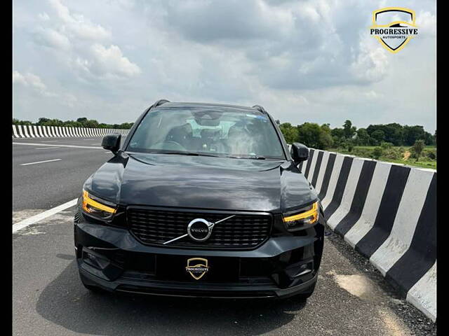 Used 2022 Volvo XC40 in Delhi