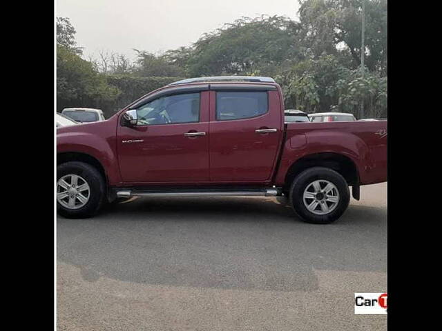 Used Isuzu D-Max V-Cross [2016-2018] 4x4 in Delhi