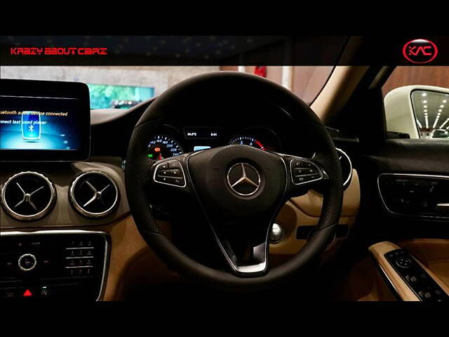 Used Mercedes-Benz GLA [2017-2020] 200 Sport in Delhi