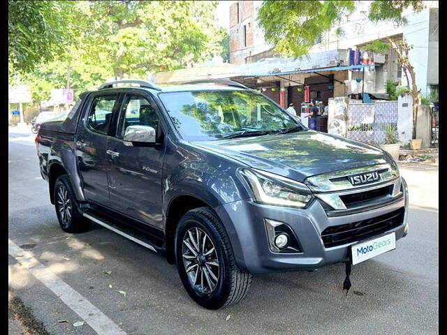 Used Isuzu D-Max V-Cross [2016-2018] 4x4 in Delhi