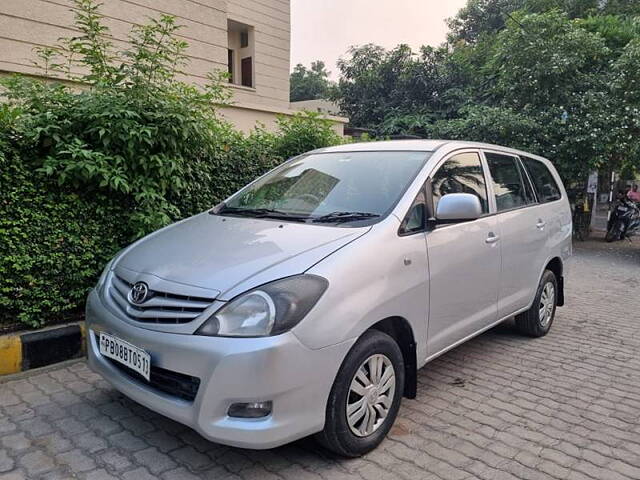 Used Toyota Innova [2009-2012] 2.5 GX 8 STR BS-IV in Jalandhar