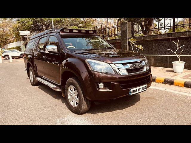 Used Isuzu D-Max V-Cross [2016-2018] 4x4 in Delhi