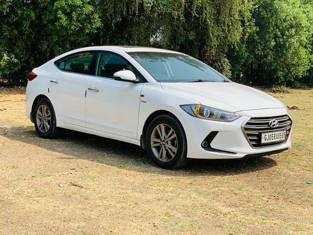 Used Hyundai Elantra [2016-2019] 1.6 SX (O) AT in Surat