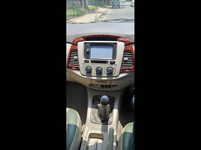 Used Toyota Innova [2013-2014] 2.5 GX 7 STR BS-III in Chandigarh