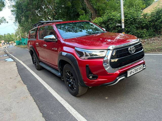 Used Toyota Hilux High 4X4 AT in Delhi