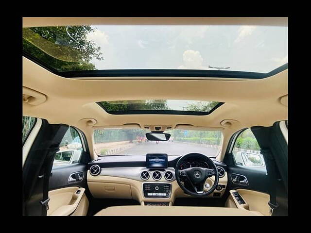 Used Mercedes-Benz GLA [2017-2020] 200 Sport in Delhi