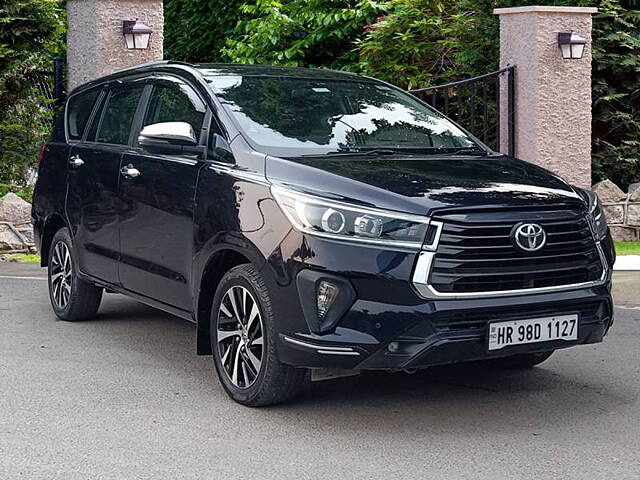 Used 2022 Toyota Innova Crysta in Delhi