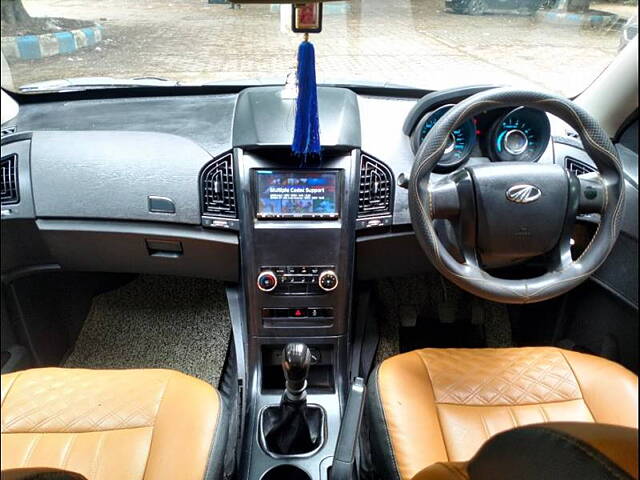 Used Mahindra XUV500 W5 [2018-2020] in Kolkata