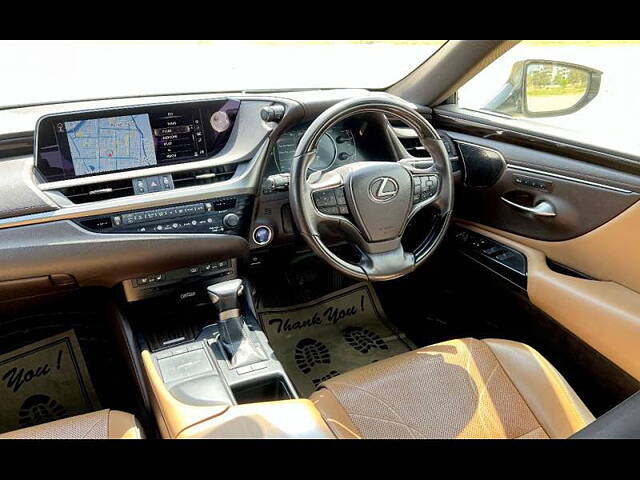 Used Lexus ES 300h Luxury [2020-2021] in Delhi