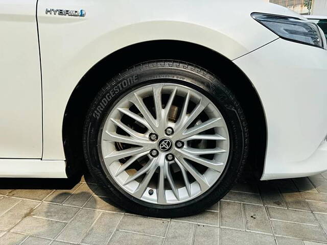 Used Toyota Camry Hybrid in Delhi