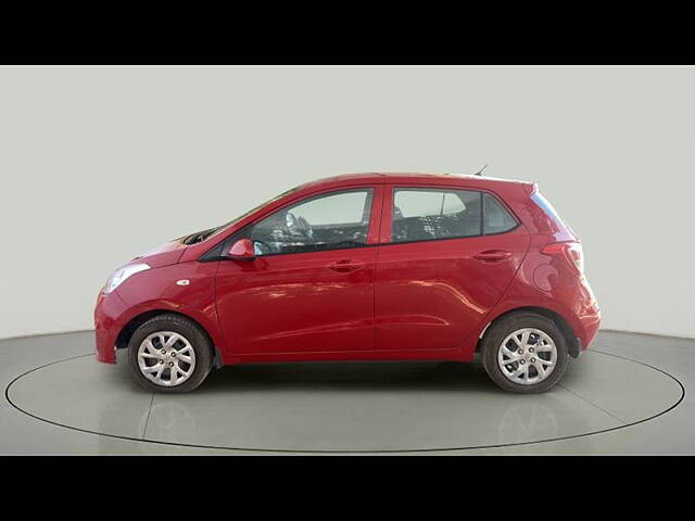 Used Hyundai Grand i10 Magna 1.2 Kappa VTVT in Ahmedabad