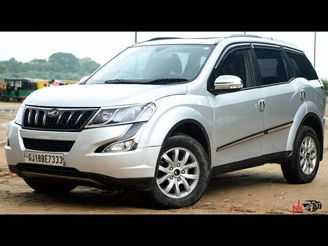 Used Mahindra XUV500 [2015-2018] W10 AT in Ahmedabad