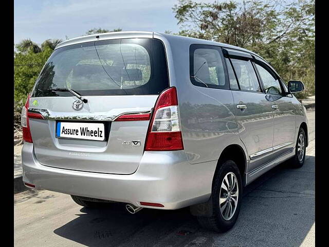 Used Toyota Innova [2013-2014] 2.5 VX 8 STR BS-IV in Mumbai