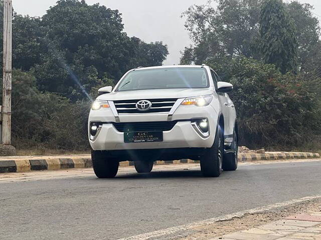 Used Toyota Fortuner [2016-2021] 2.8 4x2 AT [2016-2020] in Delhi