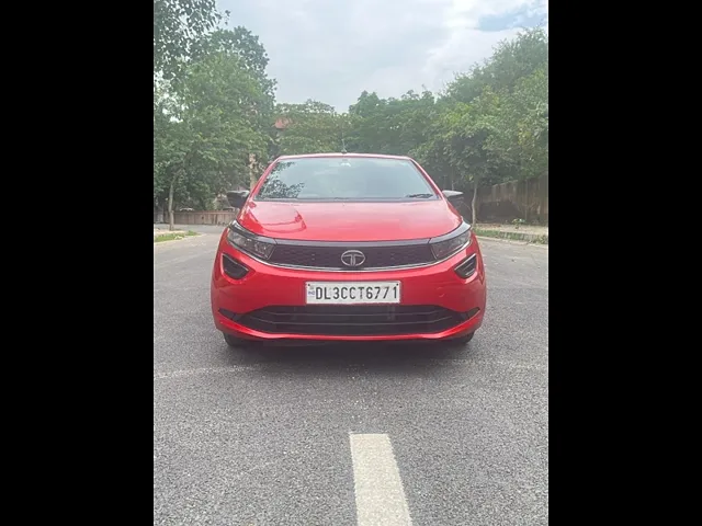 Used 2021 Tata Altroz in Delhi