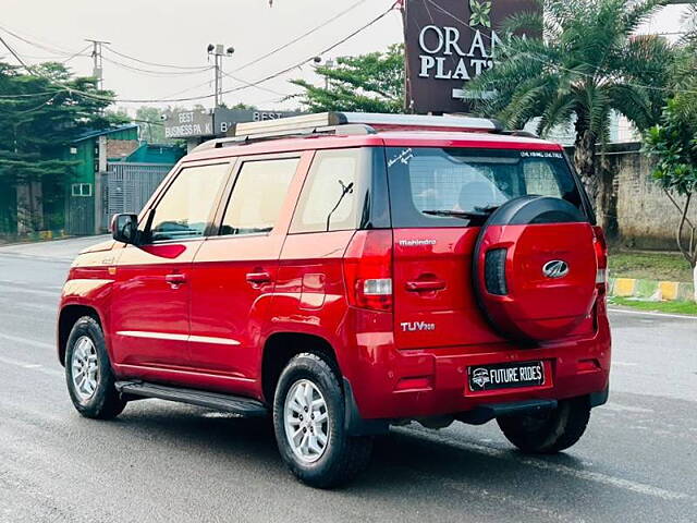 Used Mahindra TUV300 [2015-2019] T8 AMT mHAWK100 in Delhi