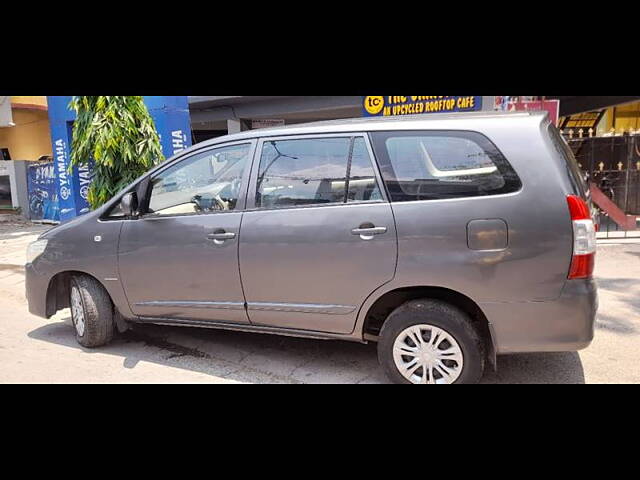 Used Toyota Innova [2013-2014] 2.5 G 8 STR BS-III in Kolkata