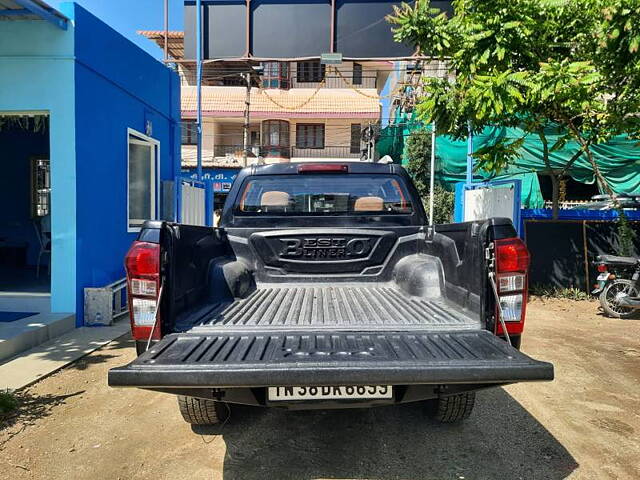 Used Isuzu D-Max V-Cross [2016-2018] 4x4 in Coimbatore