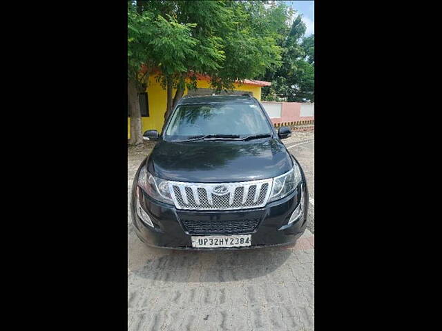 Used 2017 Mahindra XUV500 in Lucknow