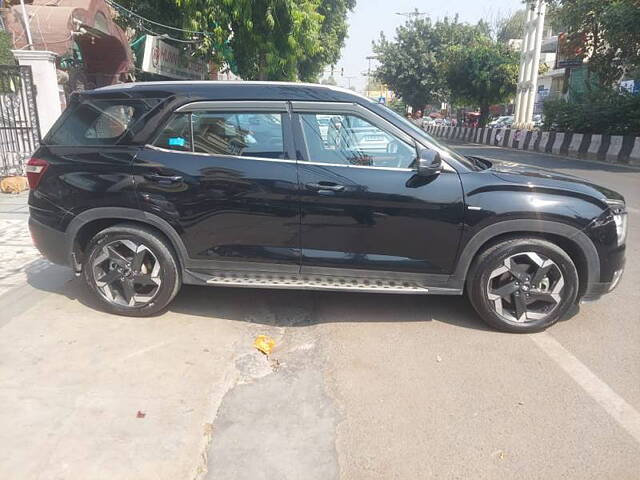 Used Hyundai Alcazar [2021-2023] Prestige (O) 7 STR 1.5 Diesel AT in Delhi