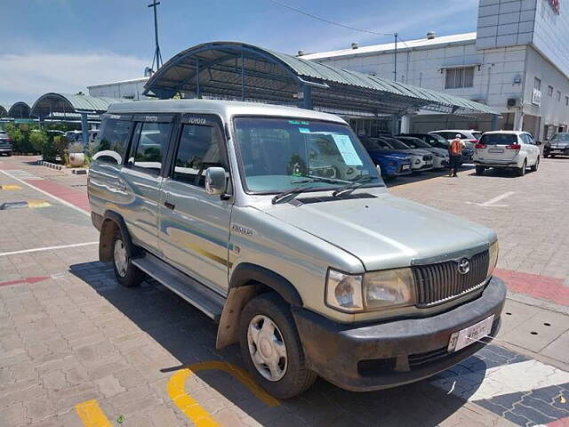 Used Toyota Qualis [2002-2004] FS F6 in Tiruchirappalli