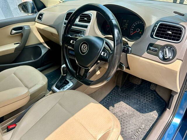 Used Volkswagen Vento [2015-2019] Highline Plus 1.2 (P) AT 16 Alloy in Chennai
