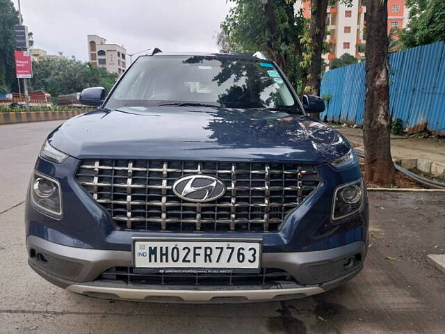 Used 2022 Hyundai Venue in Mumbai