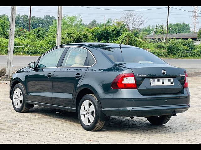 Used Skoda Rapid [2014-2015] 1.5 TDI CR Ambition AT in Surat