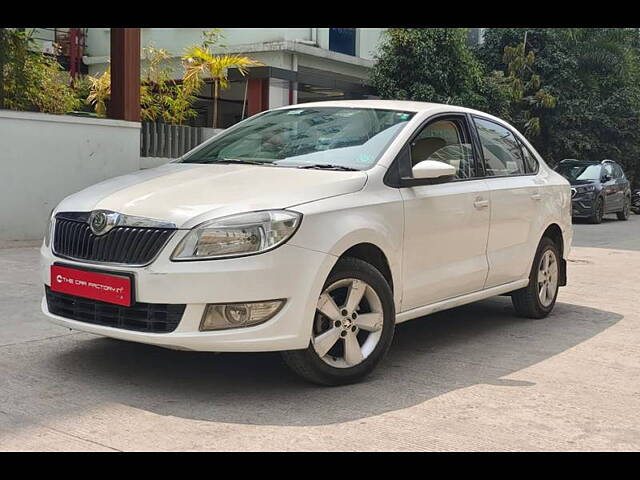 Used Skoda Rapid Ambition 1.5 TDI AT in Hyderabad