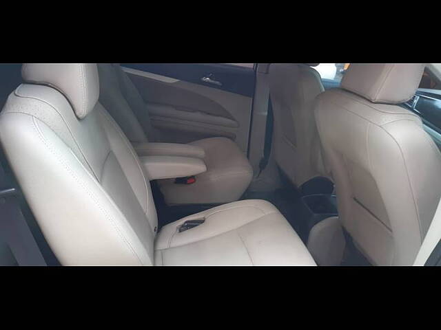 Used Mahindra Marazzo [2018-2020] M8 7 STR in Kolkata