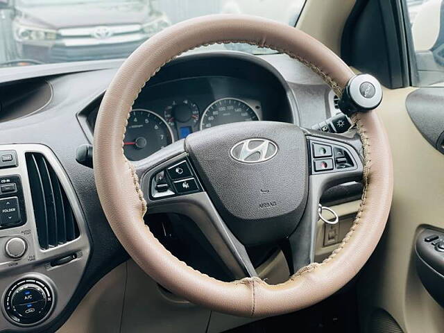 Used Hyundai i20 [2012-2014] Sportz (AT) 1.4 in Surat