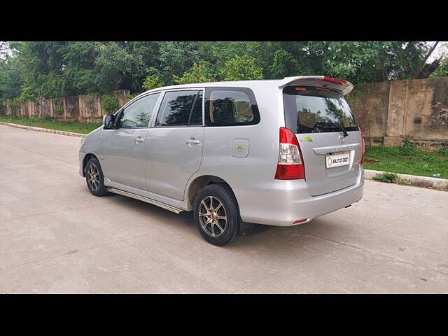 Used Toyota Innova [2009-2012] 2.5 GX 8 STR BS-IV in Hyderabad