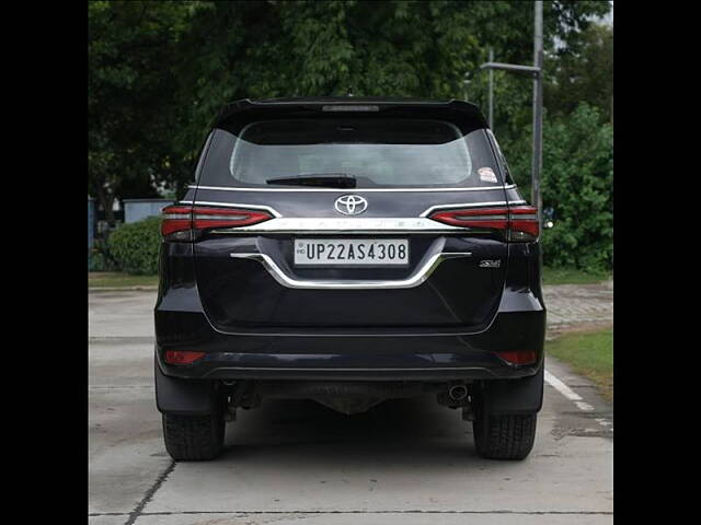 Used Toyota Fortuner 4X4 AT 2.8 Diesel in Delhi