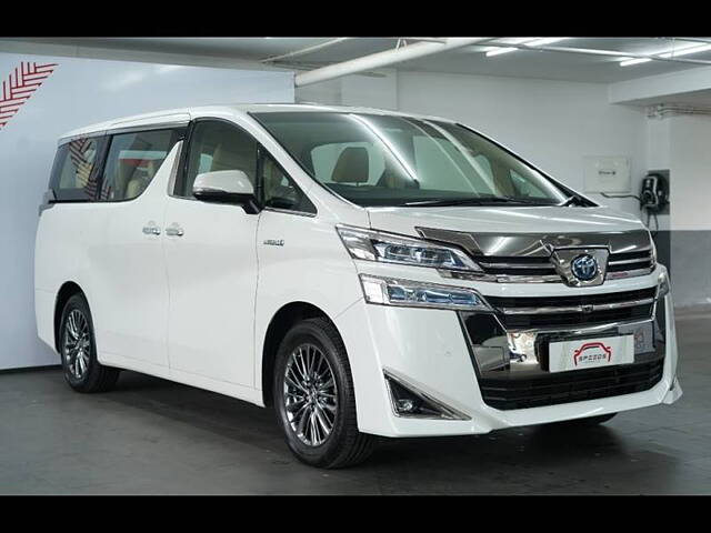 Used Toyota Vellfire VIP – Executive Lounge in Hyderabad