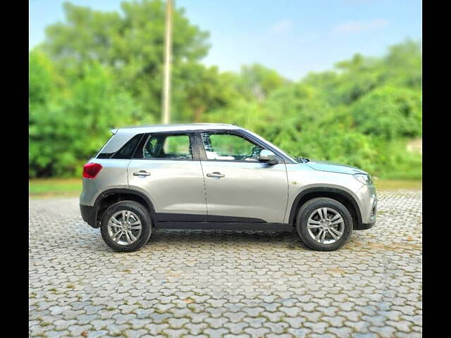 Used Maruti Suzuki Vitara Brezza [2016-2020] ZDi in Ahmedabad