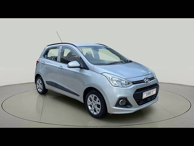 Used 2015 Hyundai Grand i10 in Lucknow